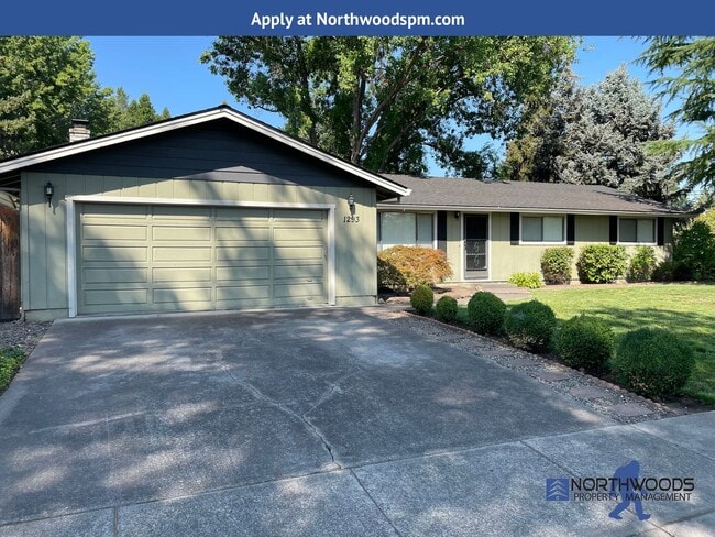 Photo - Very Nice 3 Bedroom 2 Bath Home-Located on a Corner Lot