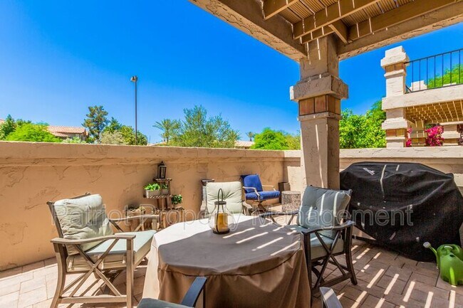 Building Photo - 9705-9705 E Mountain View Rd