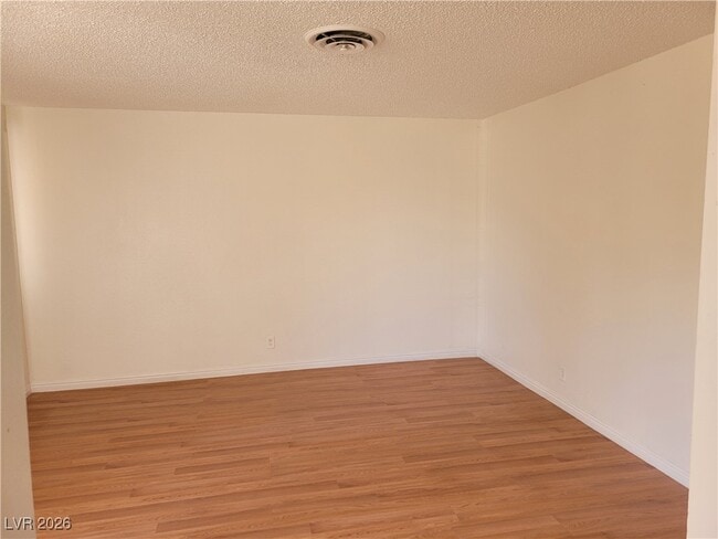 Photo - 2600 E Vana Ave