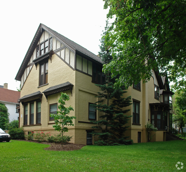 Washington Street Apartment Homes - Washington Street Apartment Homes