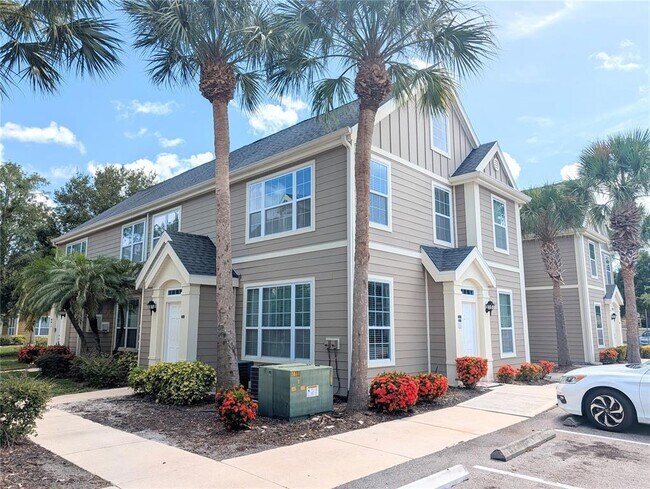 Building Photo - 5500 Rosehill Rd Unit 201