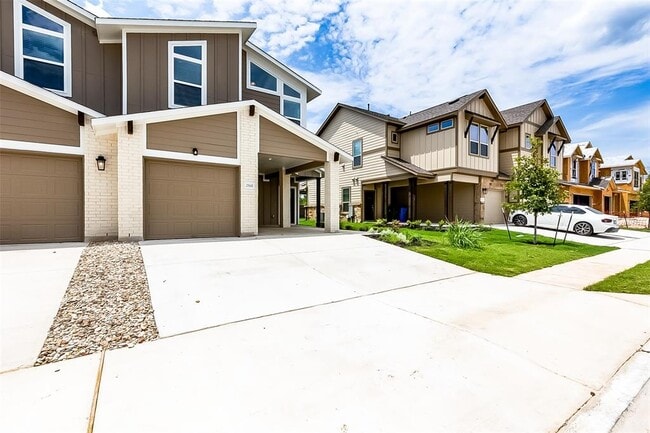 Photo - 20504 Haygrazer Wy