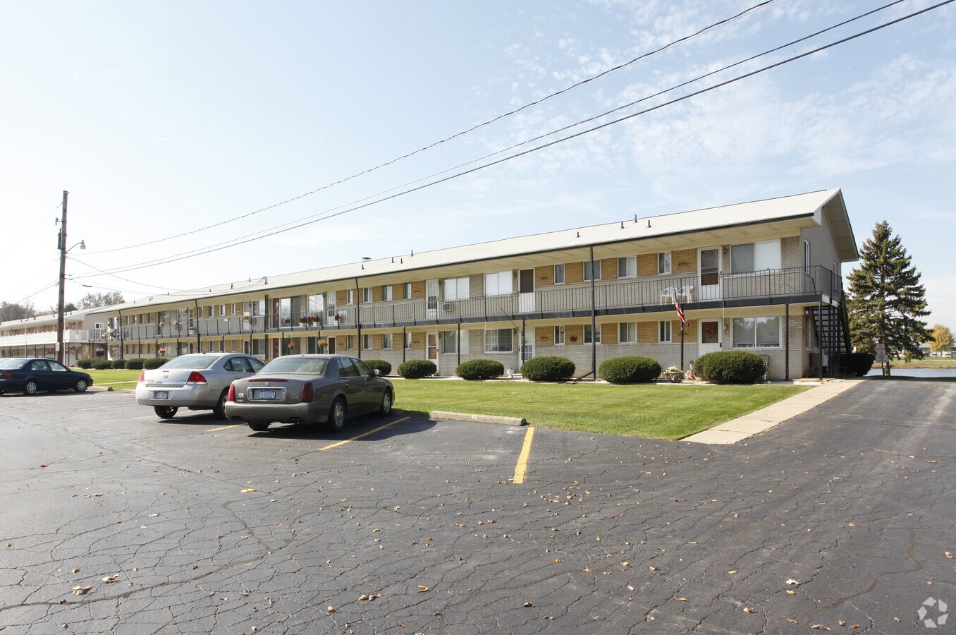 Photo - Lake Angela Co/Op Apartments