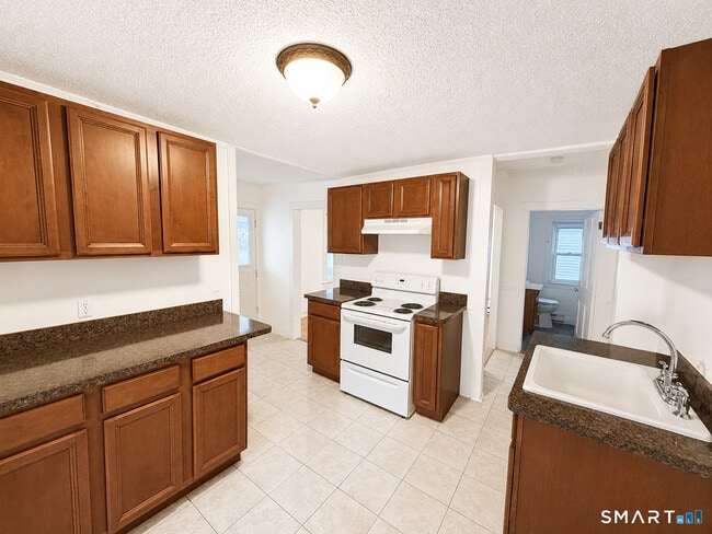 Photo - 64 Bannon St Unit 2