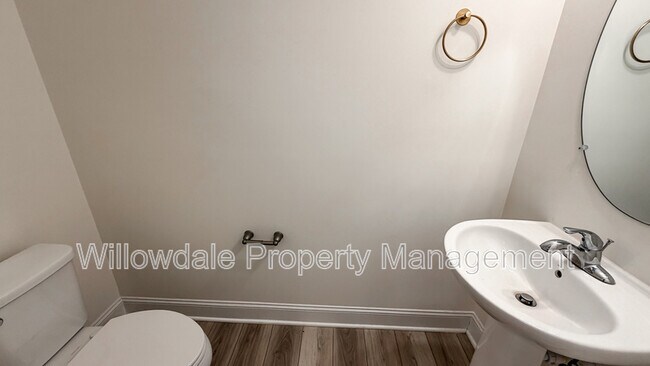 Photo - 4721 Lord Fogelman Wy