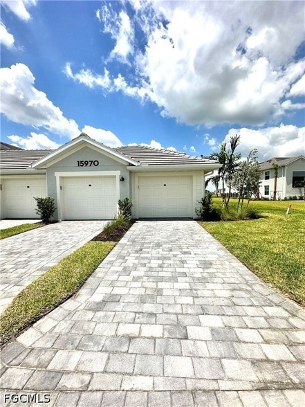 Photo - 15970 Grassland Ln Unidad 2828