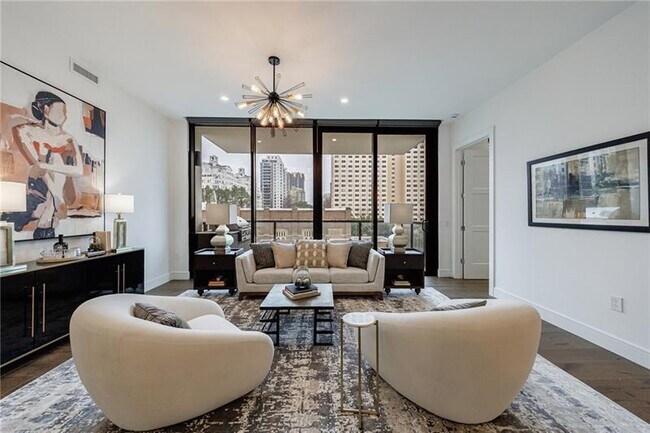 Photo - 2425 Peachtree Rd NE Unit 503