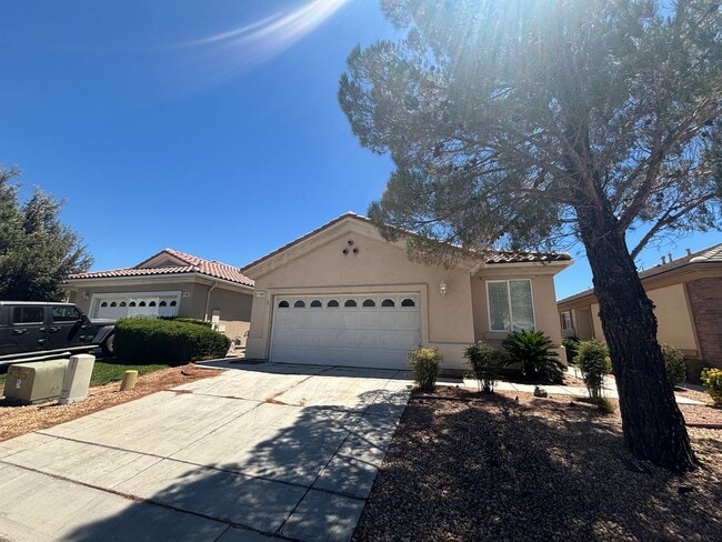 Building Photo - 2 BEDROOM, 2 BATHROOM IN 55+ COMMUNITY OF JESS RANCH