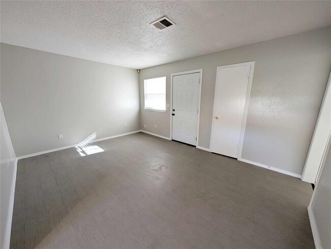 Photo - 3513 Parkwoods Ln