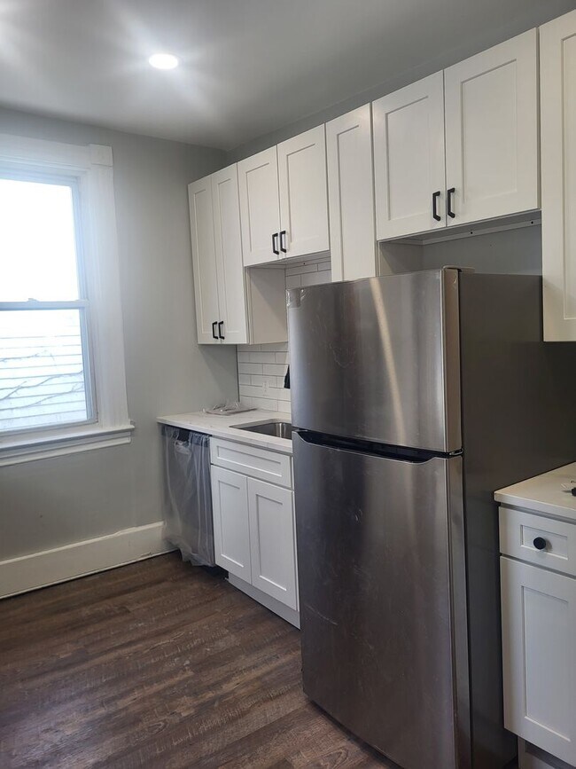 Photo - 3259 Bainton St Unit 2