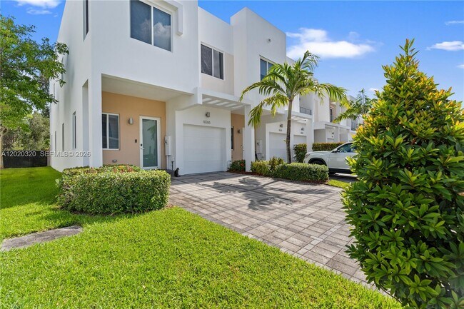 Photo - 10265 NW 72nd Terrace