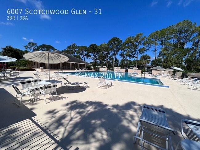 Photo - 6007 Scotchwood Glen