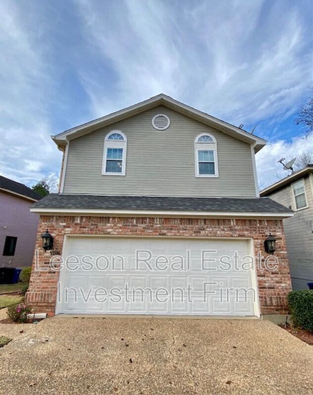 Photo - 5706 Wood Ridge Dr