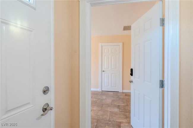 Photo - 100 N Ocotillo St