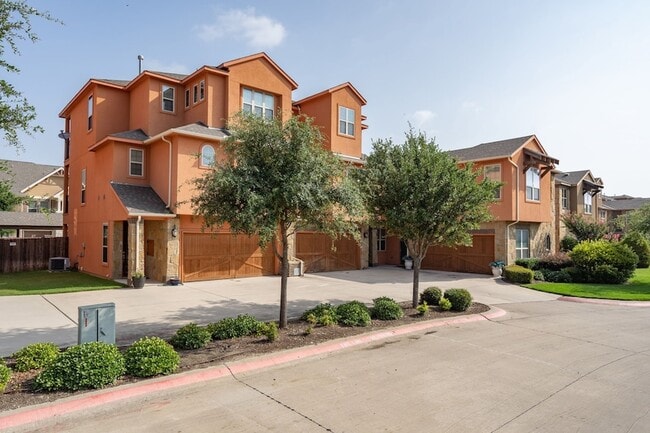 Photo - 2640 Venice Dr