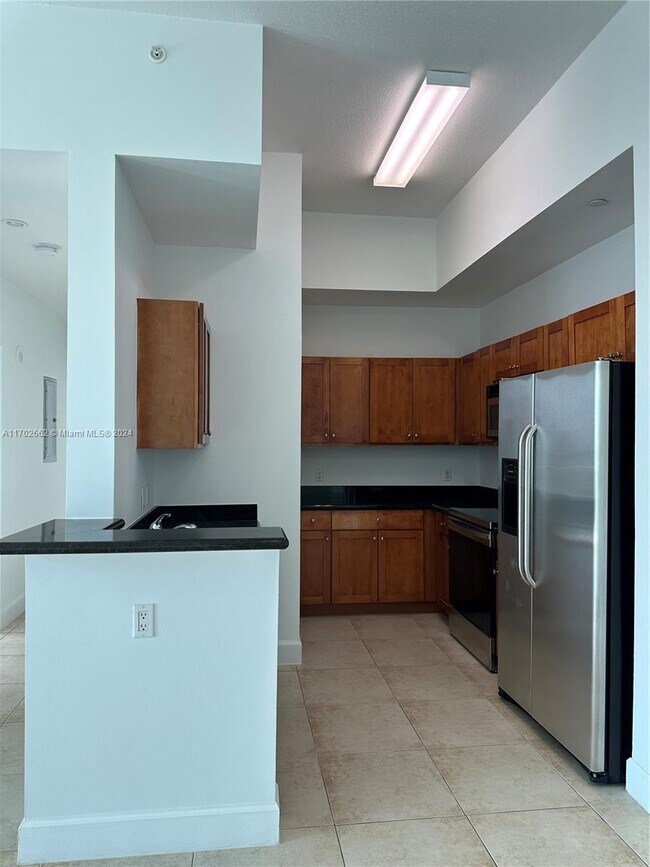 1723 SW 2nd Ave Unit PH09