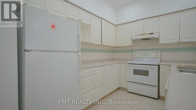 Photo - 238 Galloway Rd