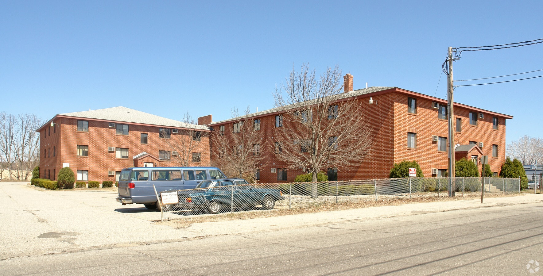 Hayward Gardens - Hayward Gardens Apartments
