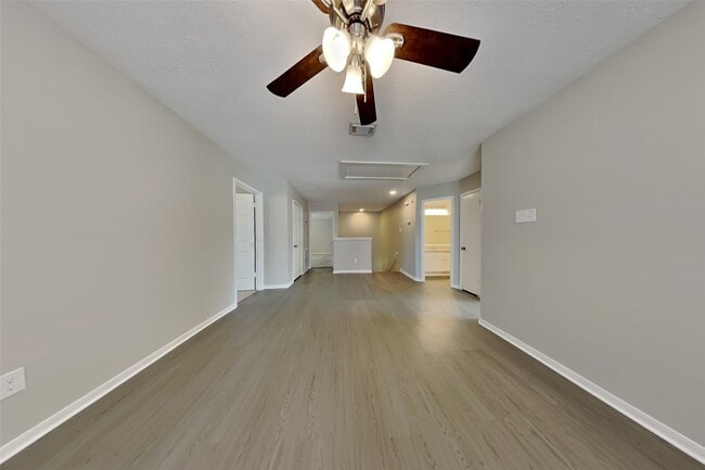 Photo - 12618 Duchess Ln