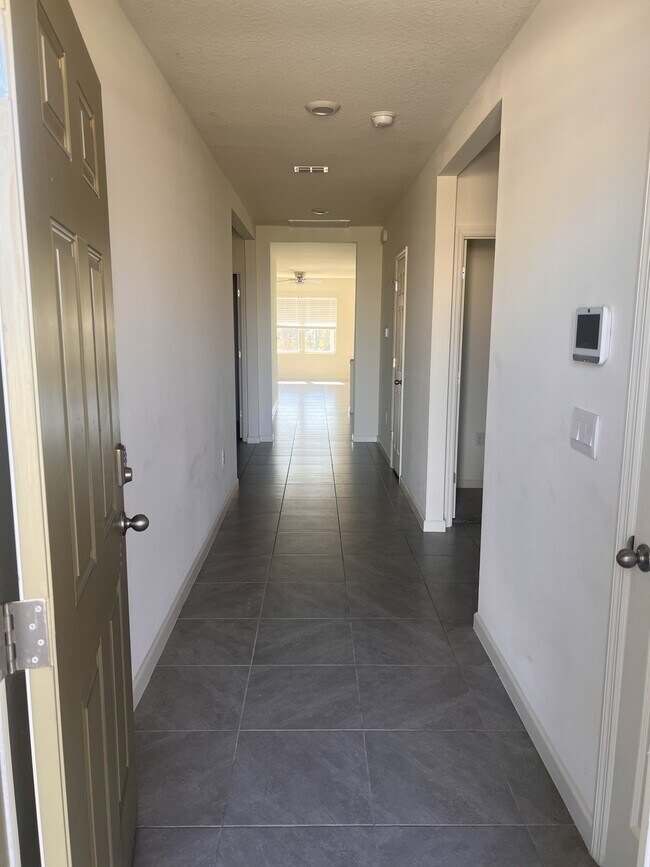 Photo - 3636 Aberdeen Dr SE