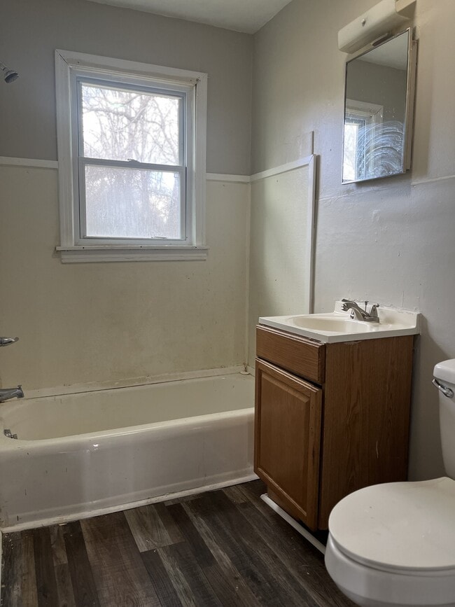 Photo - 55 Cloverdale St