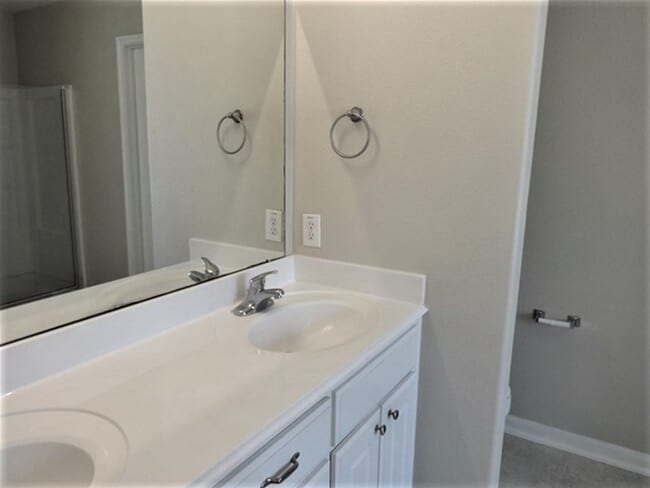 Photo - 6823 Manor Terrace Ln