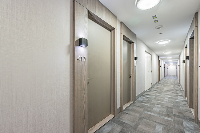 Photo - 501 St Clair Ave W