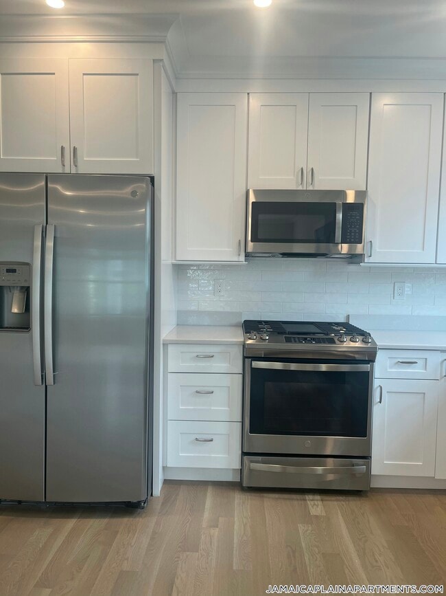 279 Lamartine St Unit 2