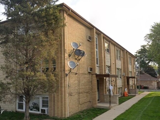 Building Photo - 3533 S Harlem Ave Unit GDN-R