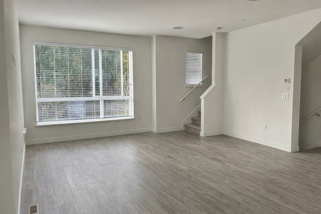 Building Photo - 7288-7188 188 St