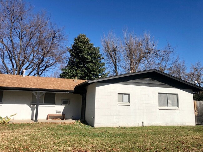 Building Photo - Burns Holdings, LLC - 3613 - 3617 (KC*) Unit (3617)