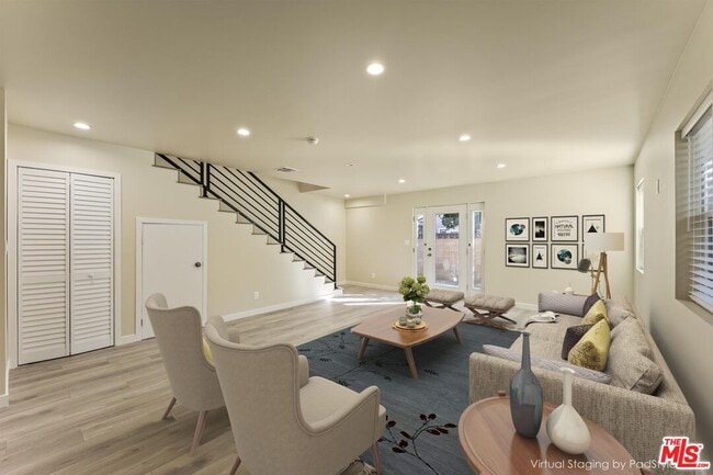 Building Photo - 5741 Simpson Ave