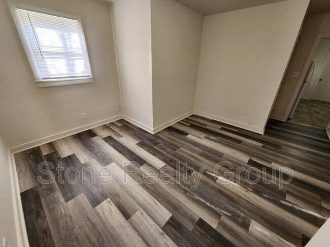 Photo - 1034 N 7th St Unit Apt 4