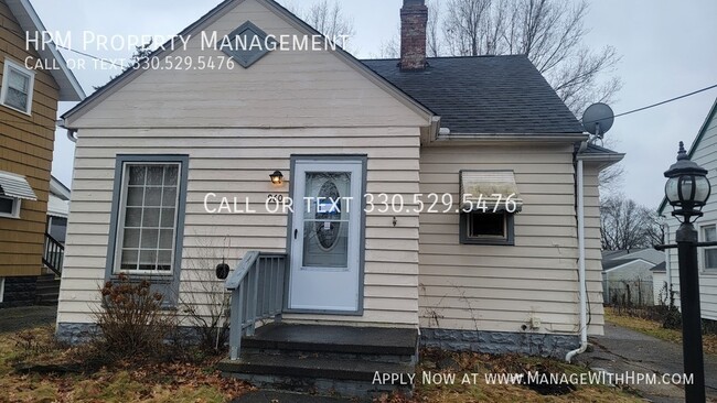 Cozy 3 bedroom 1.5 bath house in Akron - Cozy 3 bedroom 1.5 bath house in Akron