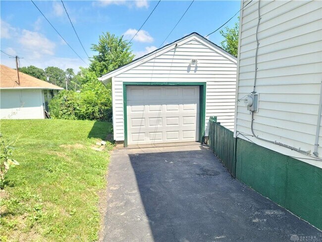 Photo - 3 Bedroom, 2 Bath w/Full Finished Basement and Lots of Charm