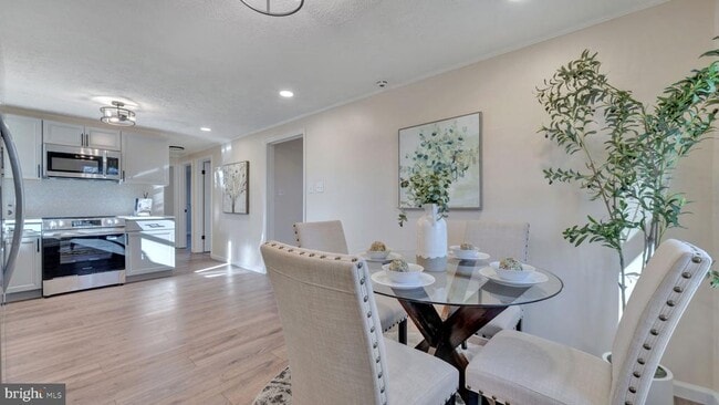 Photo - 5026 Preston Ln