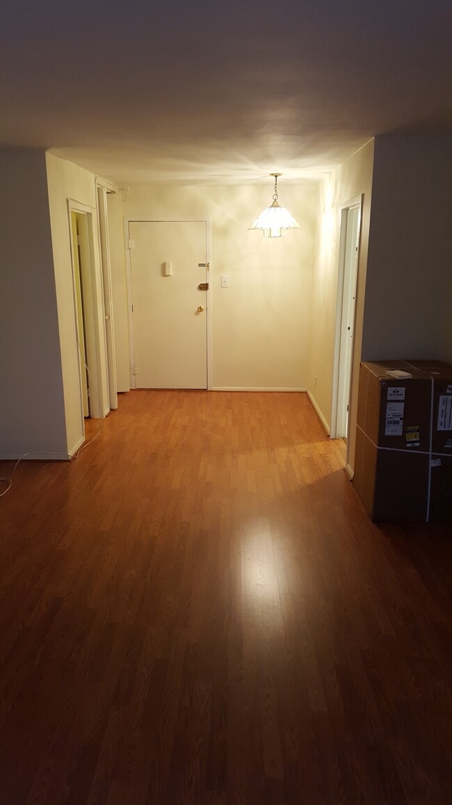 Living room (another view) - 2401 H St NW Unit 201