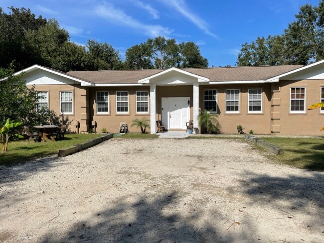 Photo - 11921 Woodland Ave