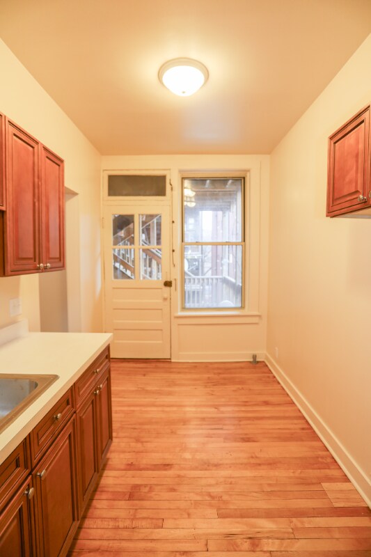 Photo - 1201 W Waveland Ave Unidad 3