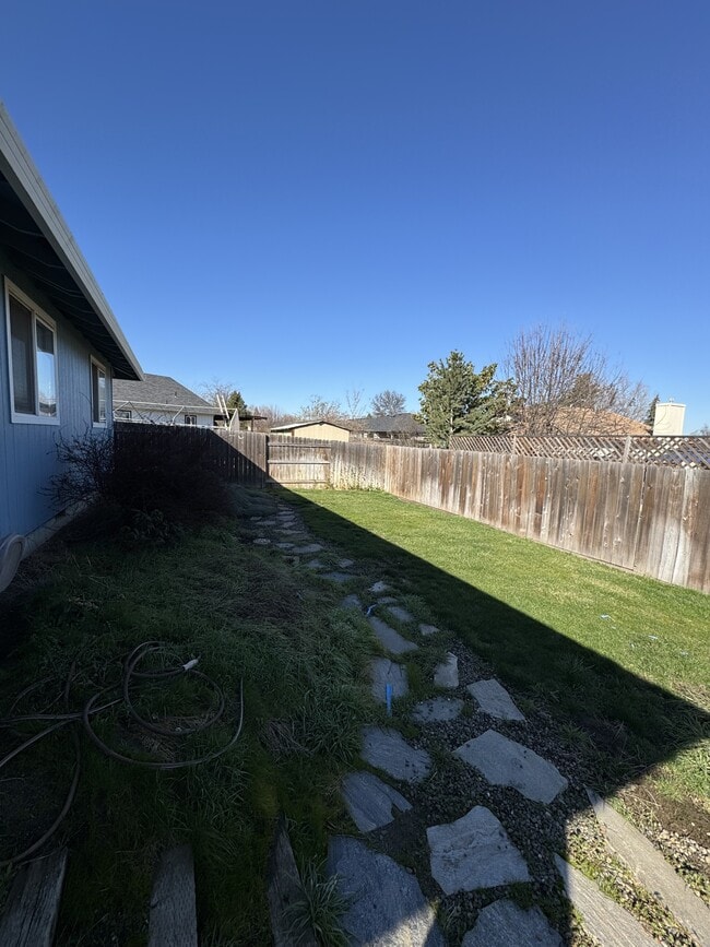 Photo - 935 Fairfield Cir