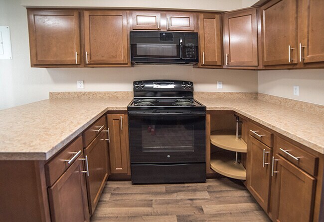 Photo - 1501 Mt Lincoln Dr E Apartment Unit 86