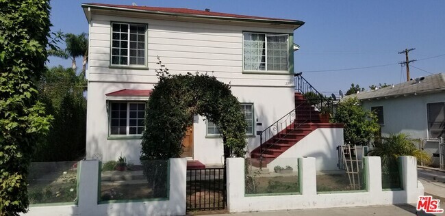 Building Photo - 2584 S Sepulveda Blvd Rental