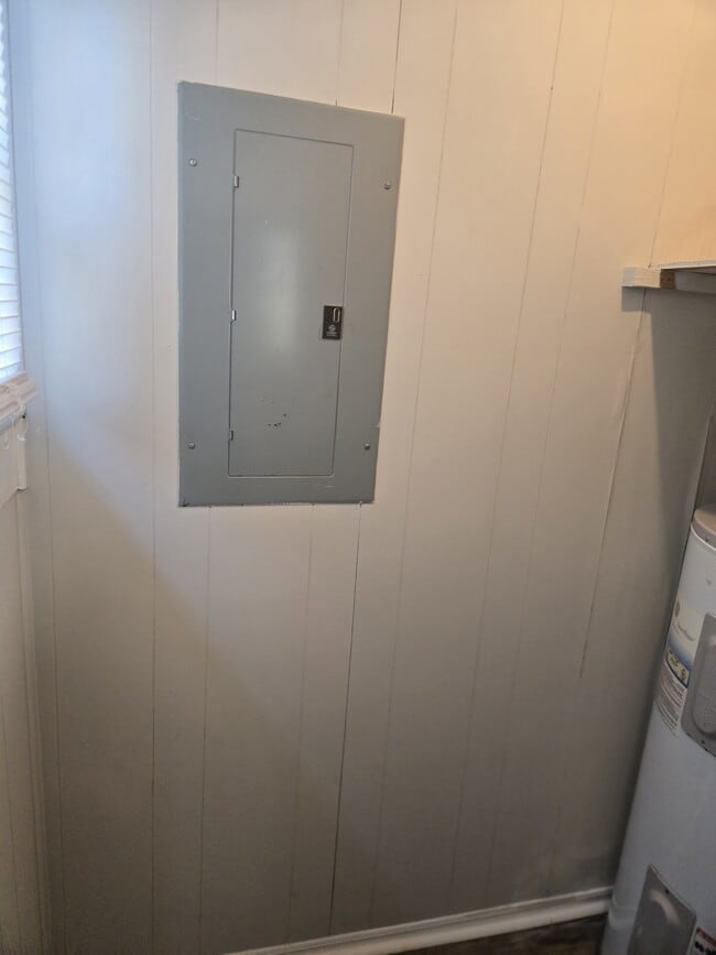 Photo - 503 N Chapel St