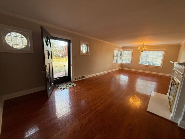 Photo - Spacious 3 Bedroom 2 Bath Home