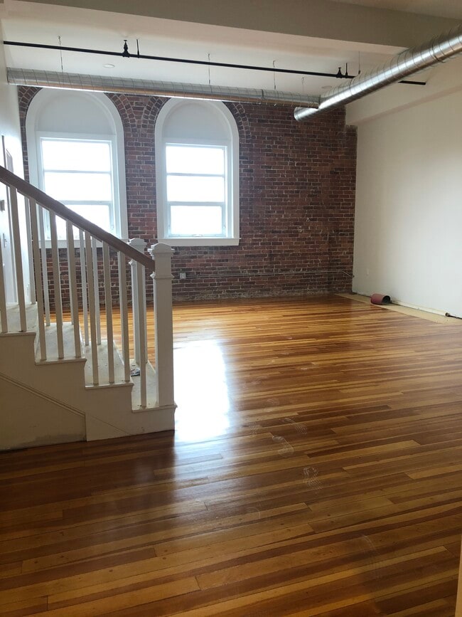 Photo - Mount Pleasant School