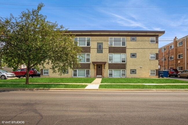 Building Photo - 9791 Ivanhoe Ave Unit 2S Rental