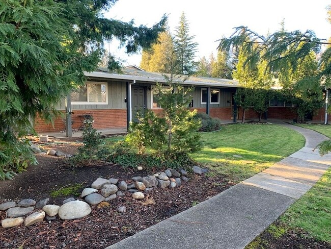 Photo - 801 Ashland St Unit 2