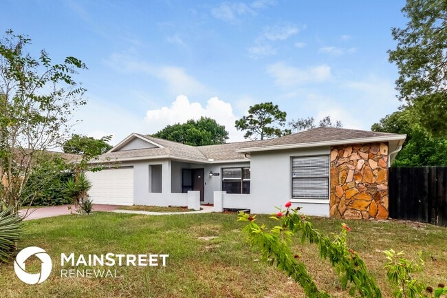 Building Photo - 8373 Camphor Dr