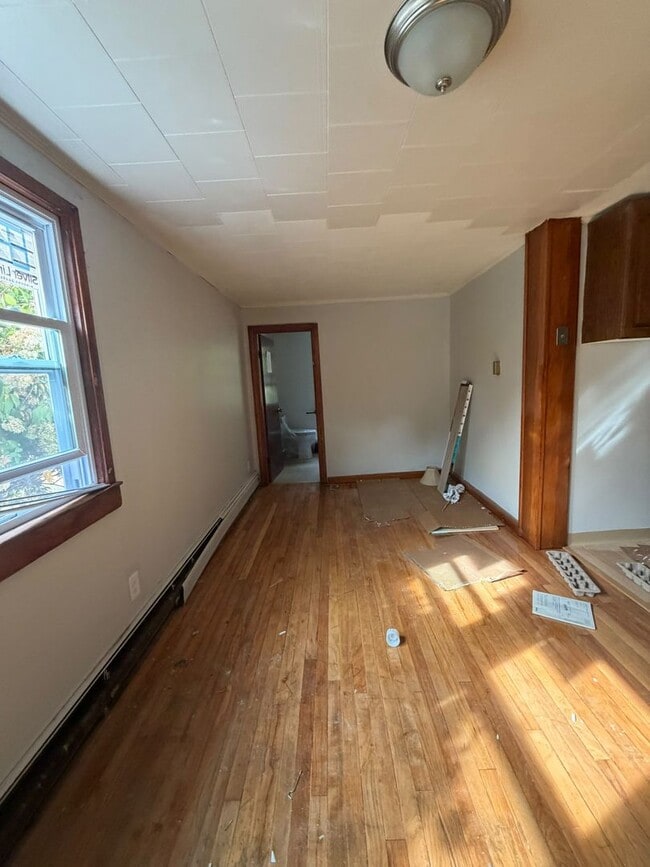 804 E Main St Unit C