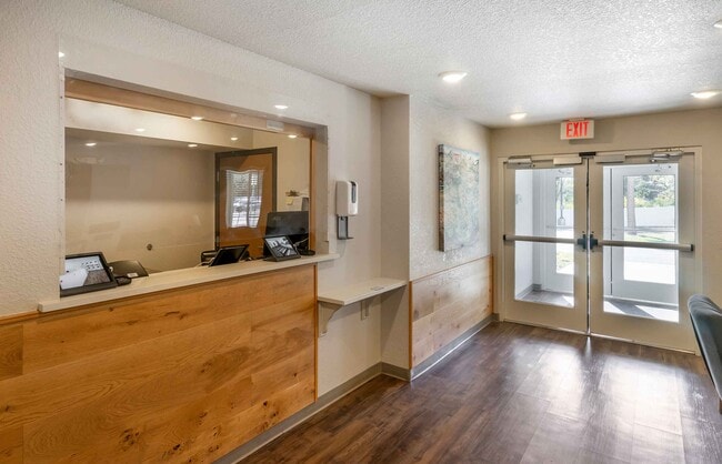 Furnished Studio-Clearwater